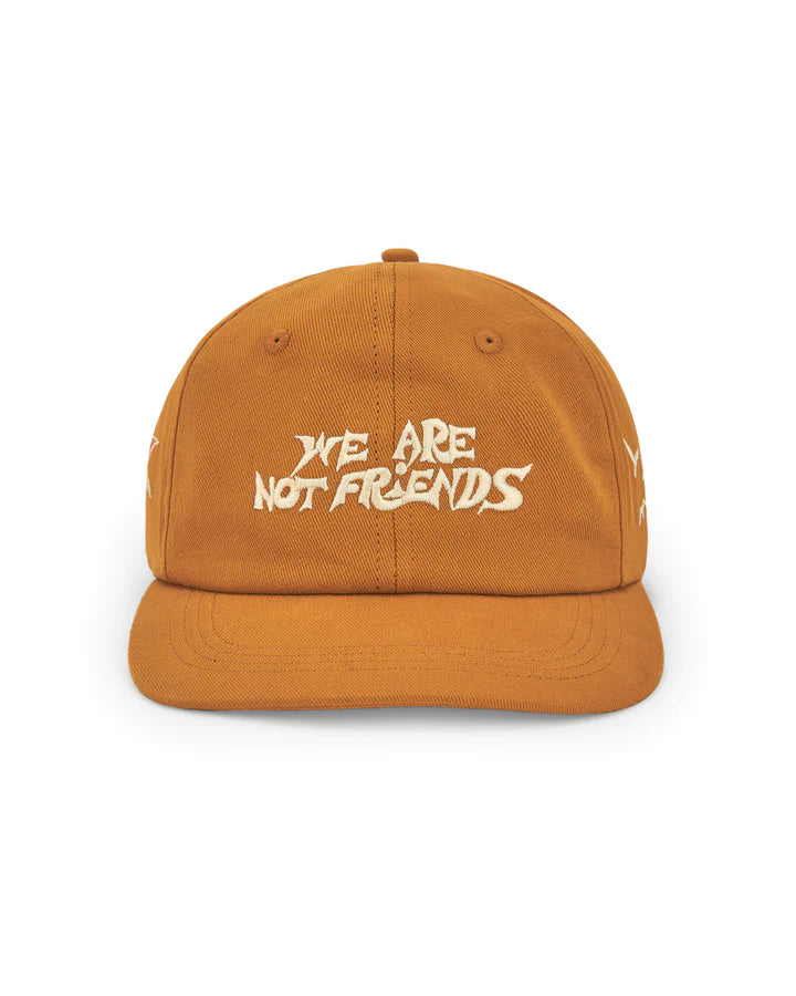 we are not friends gorra hiker