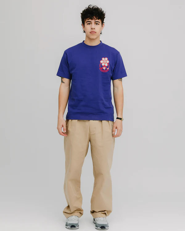 we are not friends camiseta daisy navy t shirt