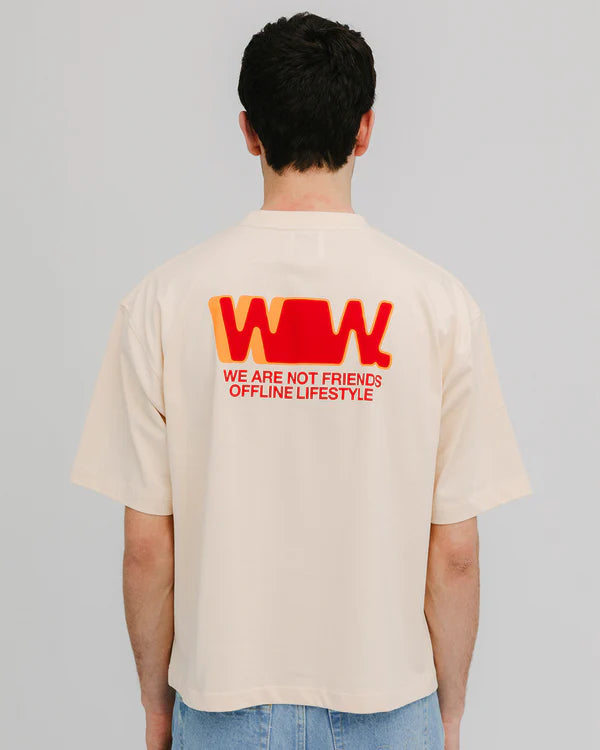 we are not friends camiseta boxy