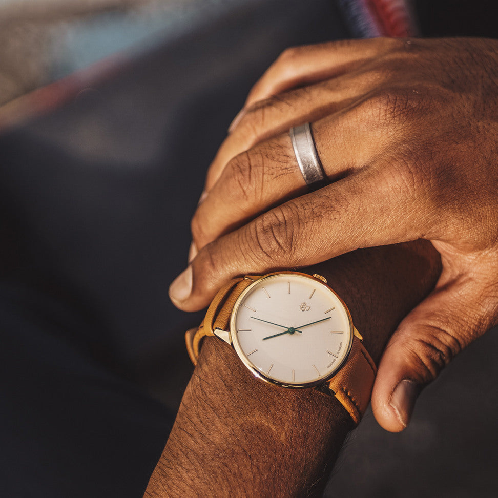 chpo brand reloj nawroz marron