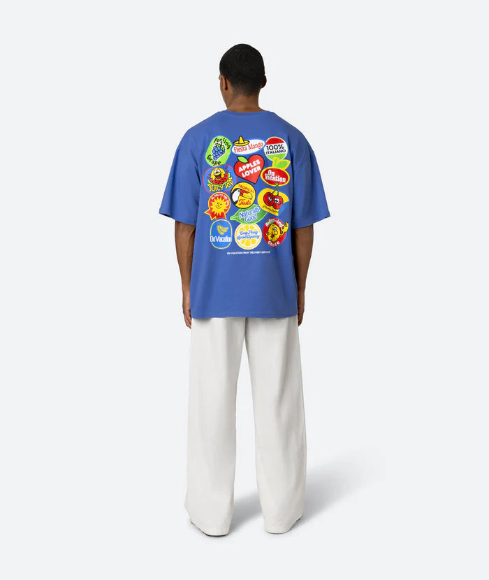 on vacation camiseta fruit stickers blue