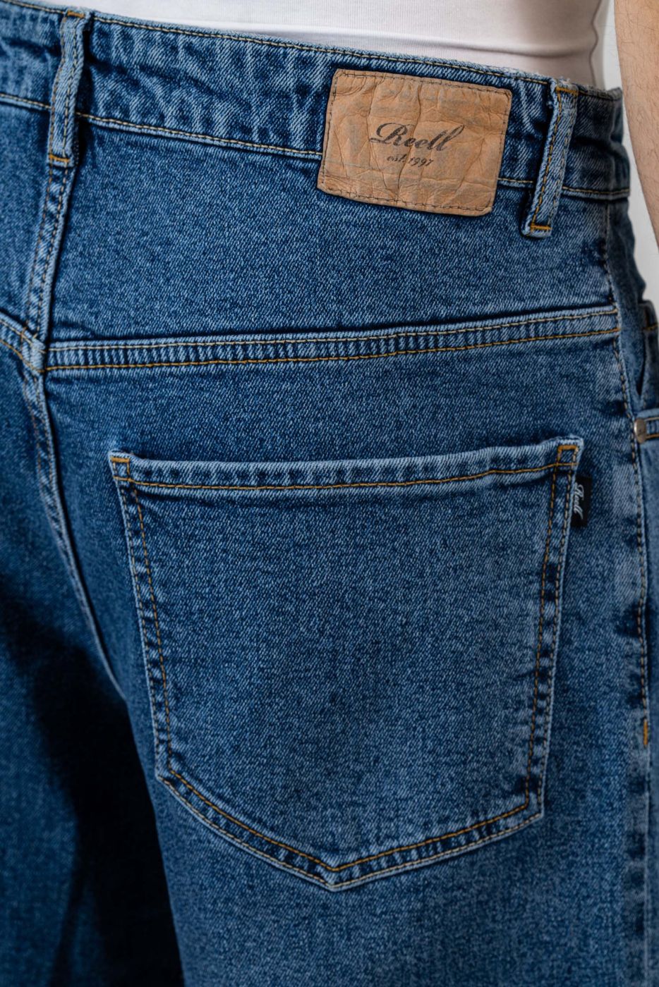 reell bermuda solid short retro mid blue