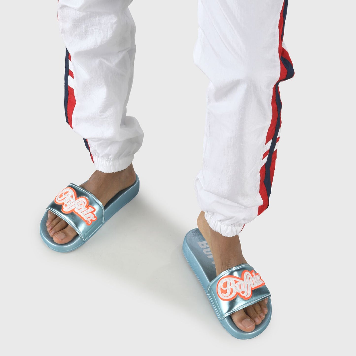 buffalo london chanclas rana pu azul metálico.