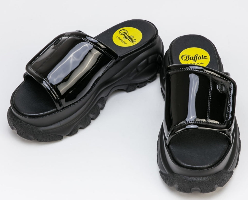 Buffalo London Sandalias Clásicas Negras