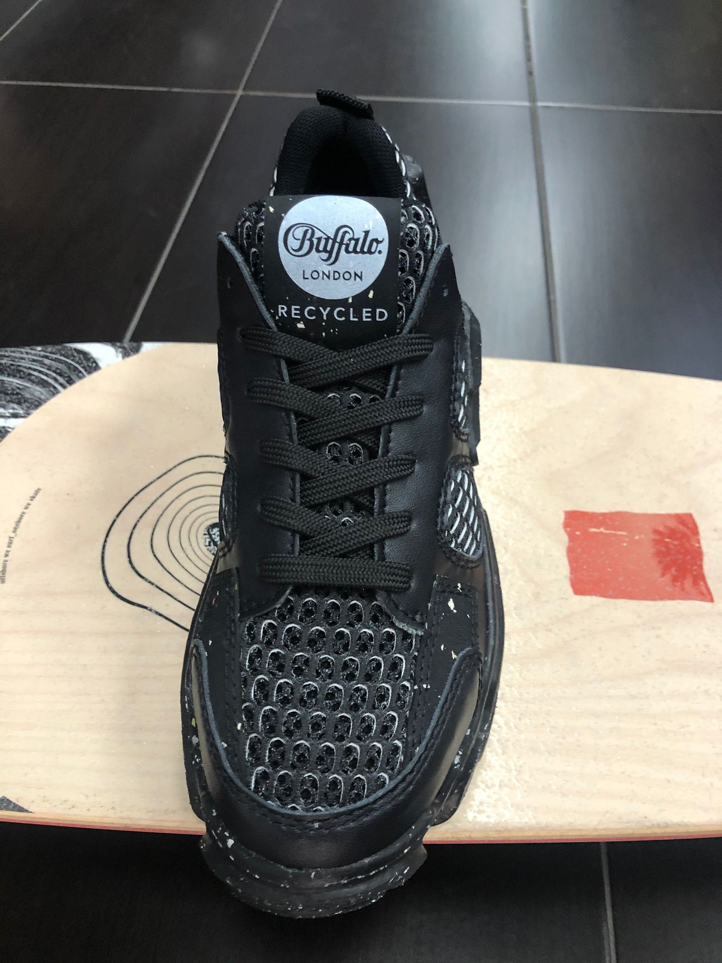Buffalo London Zapatillas Brisk City Recycled Negras