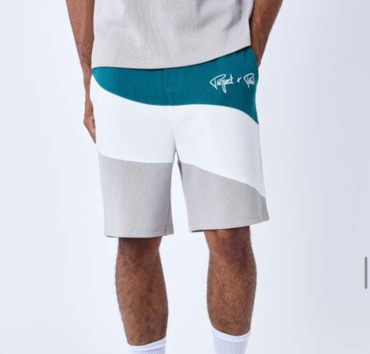 project x paris bermuda de tres tonos verde blanco