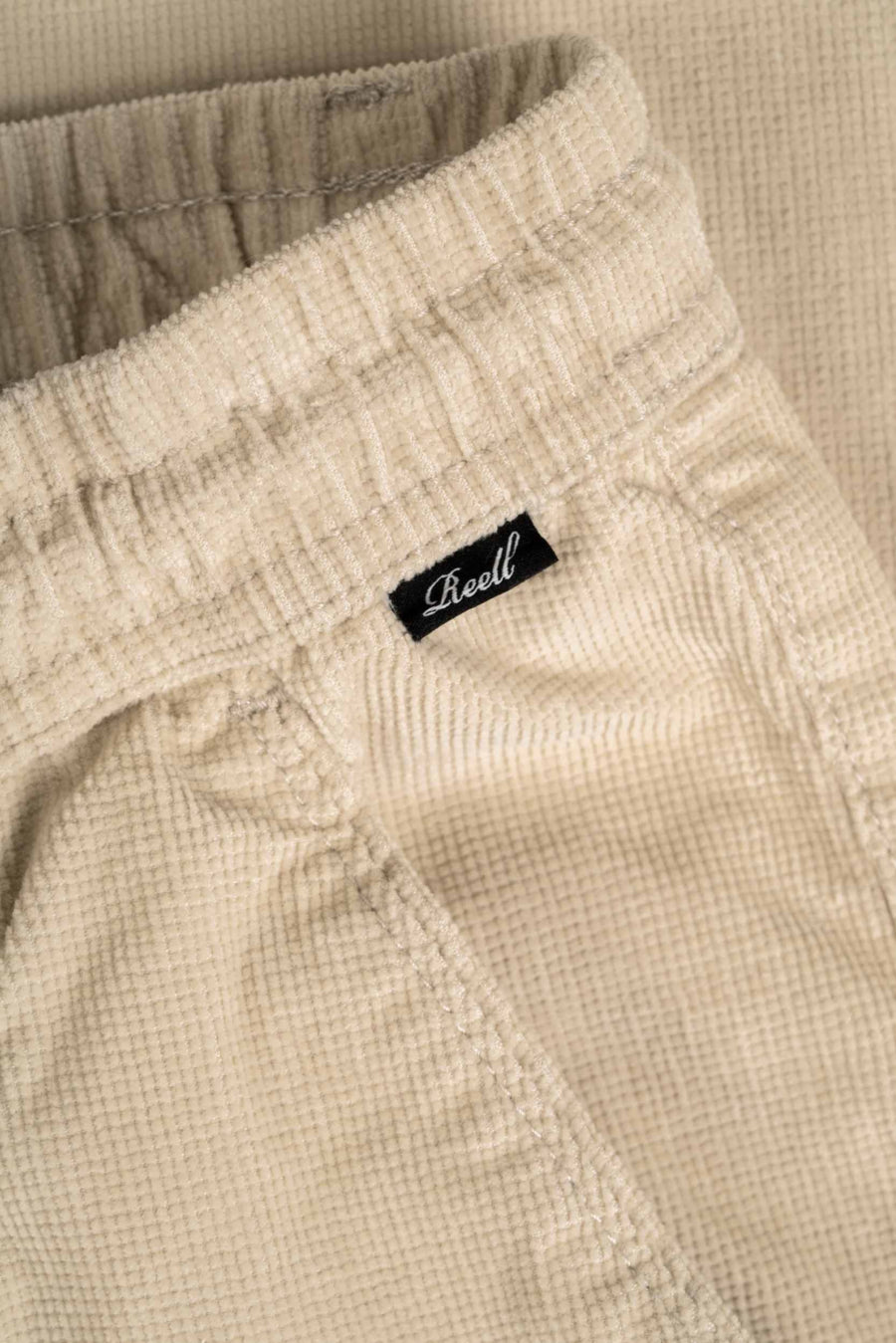 reell pantalón reflex losse chino oatmeal square cord