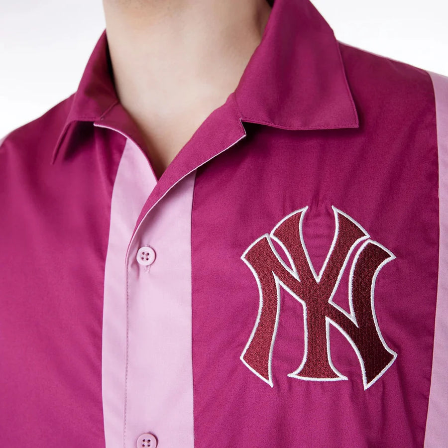 New era Camisa Manga Corta New York Yankees Stripe Revere Rosa