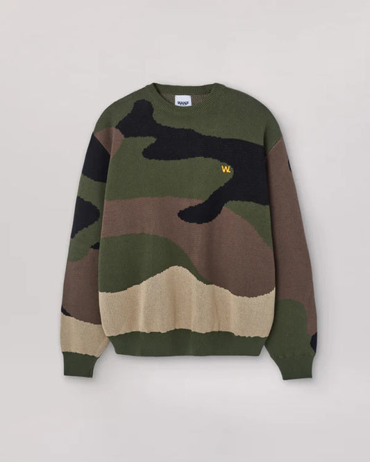 we are not friends  jersey punto camo sato