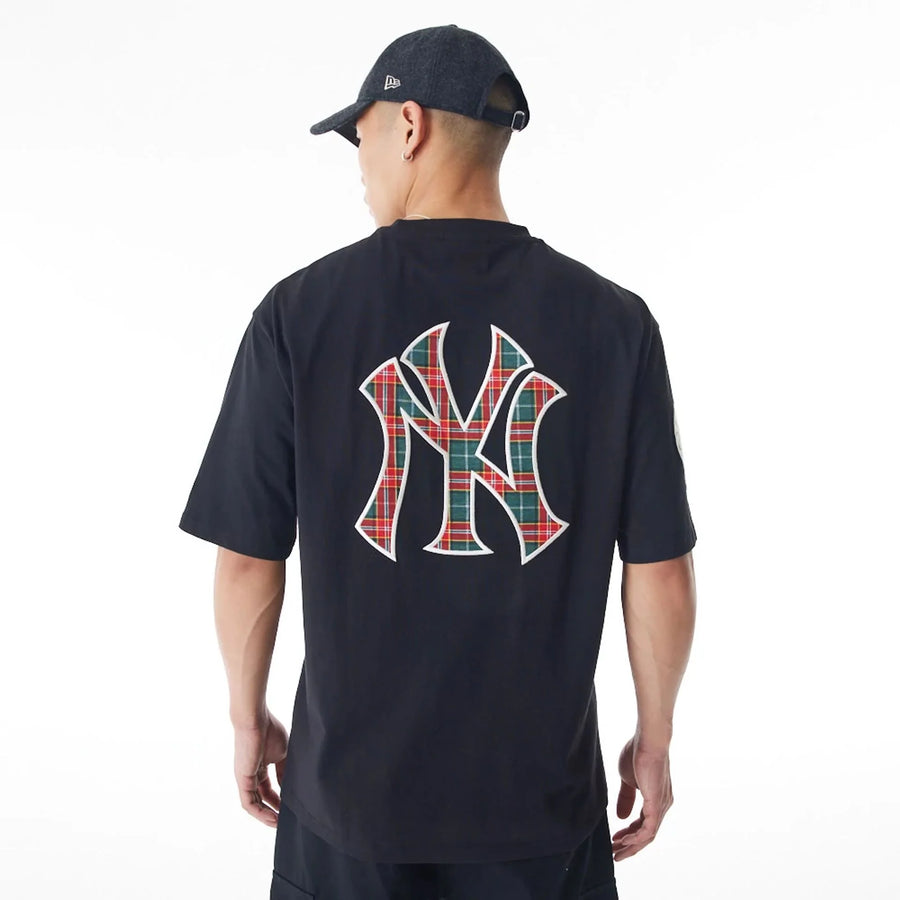 new era camiseta oversized new york yankees MLB tartan infill negro