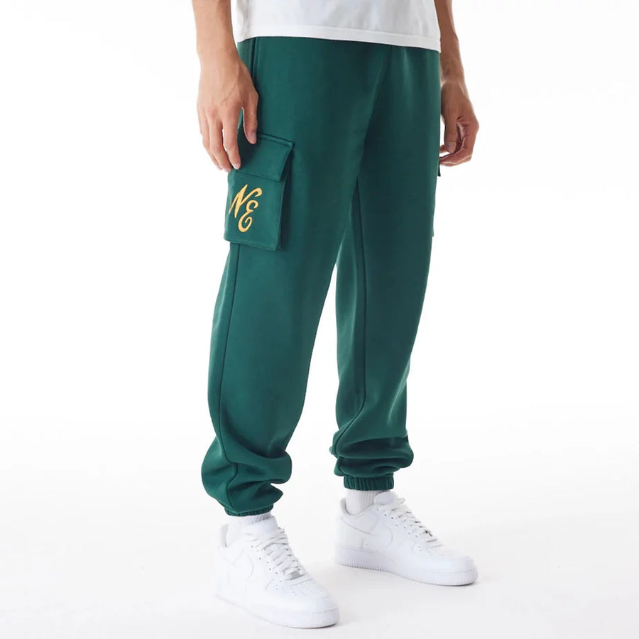 new era pantalón joggers new era script cargo verde