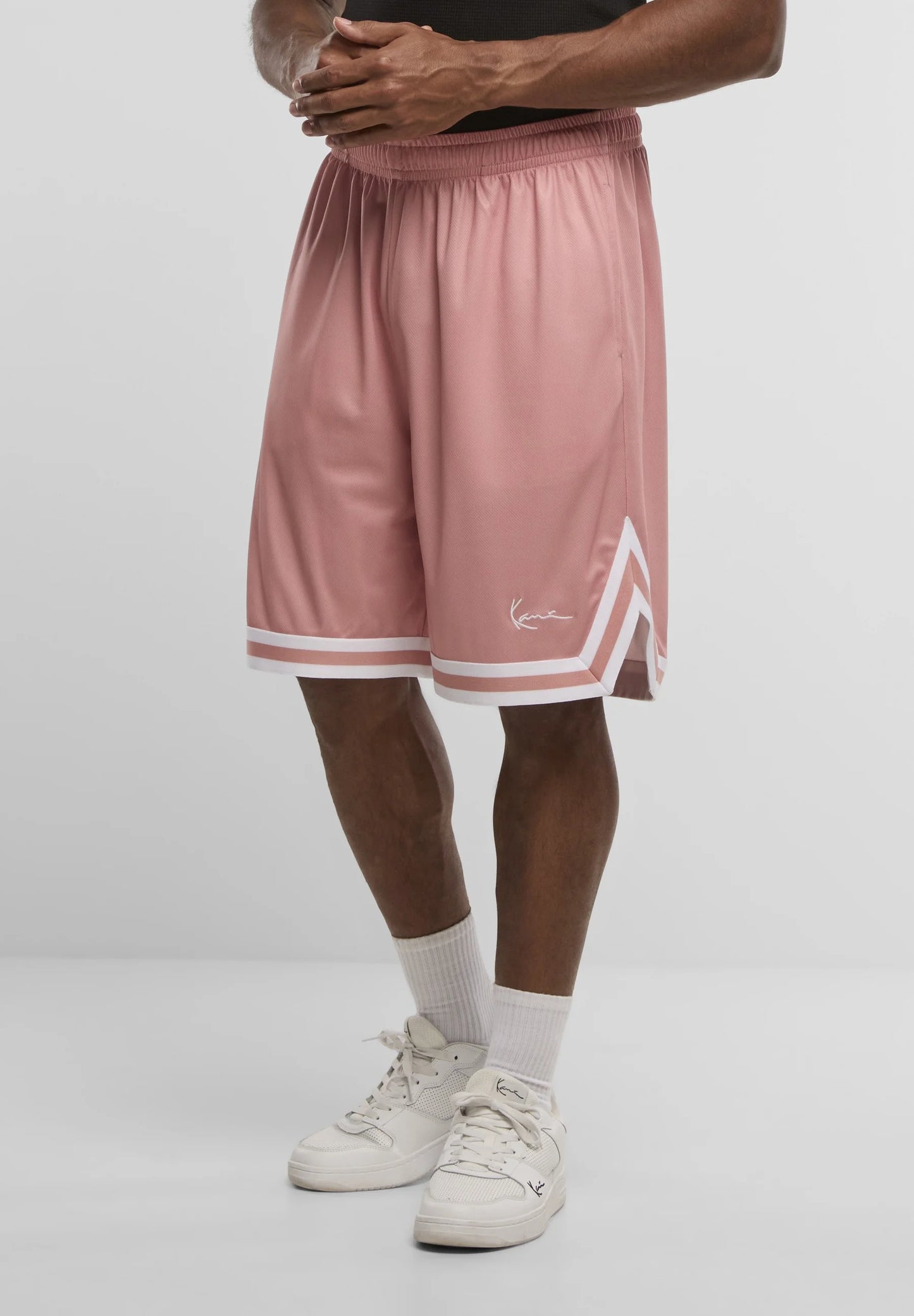 5932173