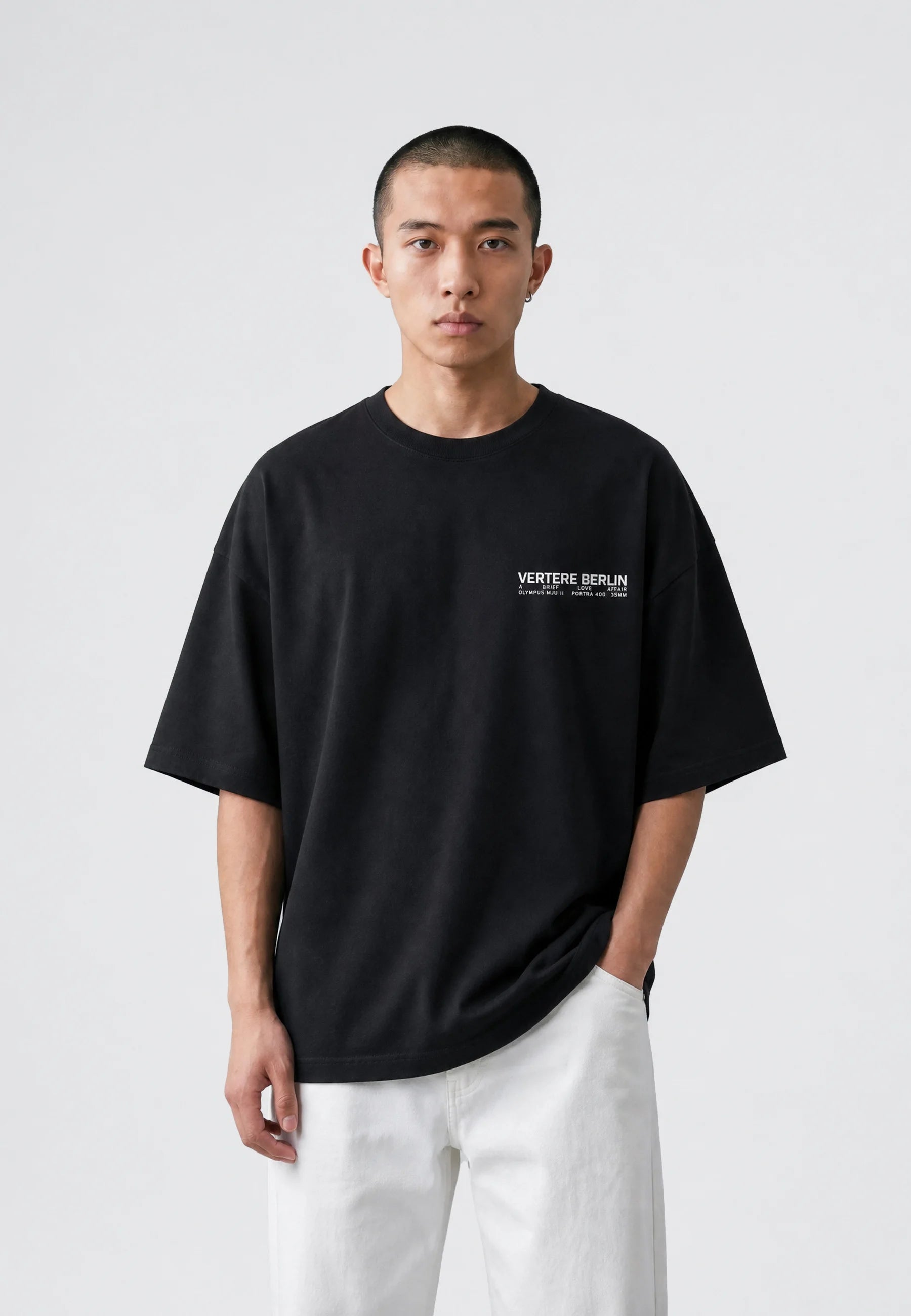 6610923