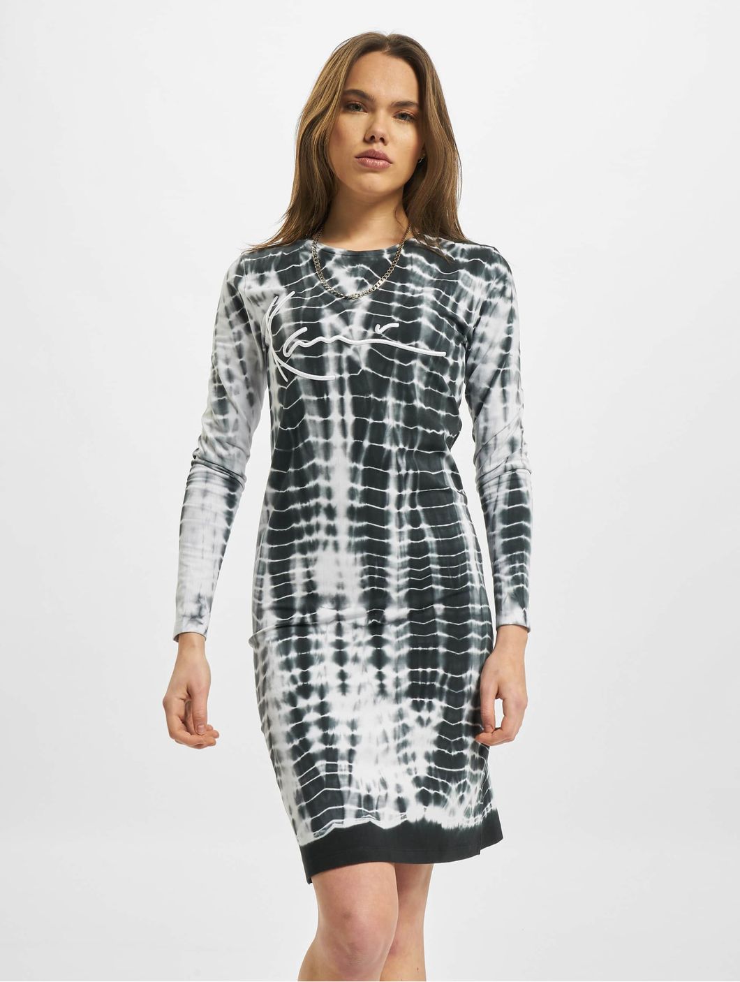 karl kani vestido signature tie dye negro