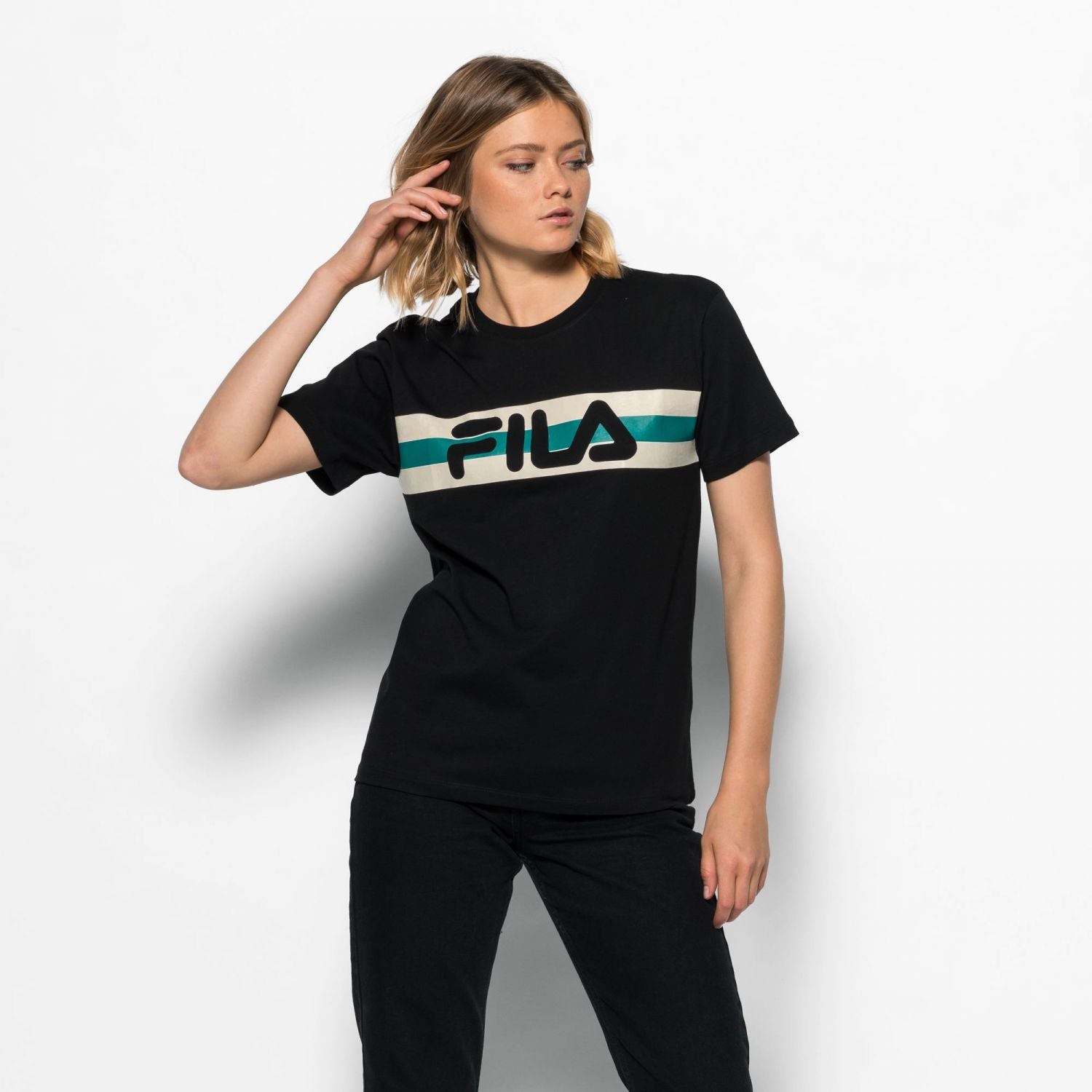 La camiseta de la FILA Eara Camiseta Negra Mujer - VertSport